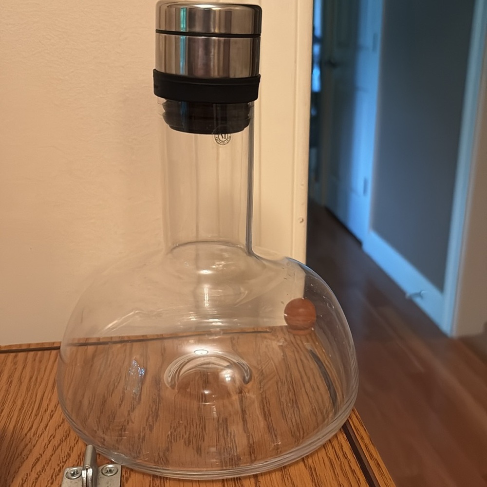 MENU Black Wine Breather Decanter Bar Accessory - Picture 2 of 7
